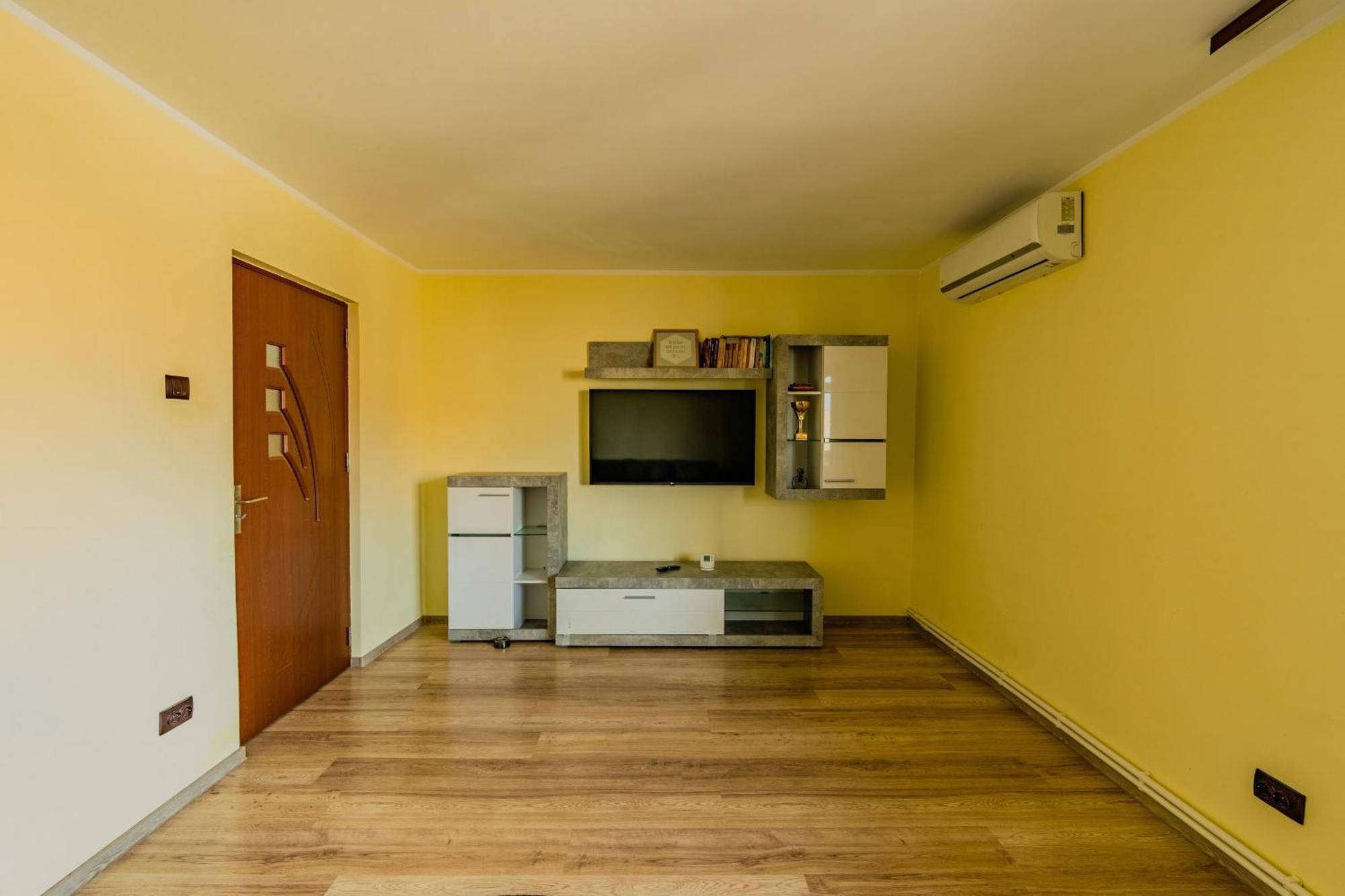 M Apartment Aproape De Plaja Mangalia Extérieur photo